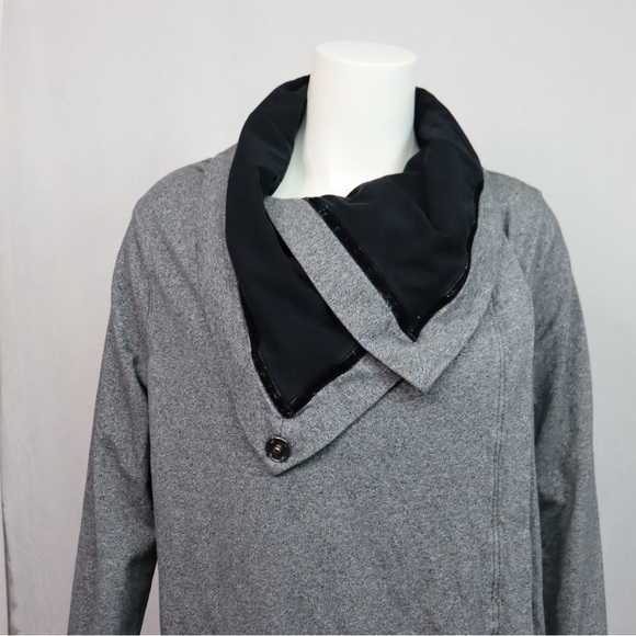 LULULEMON Savasana Wrap - Picture 4 of 15